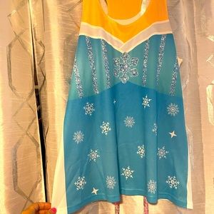 Elsa tank top size Large